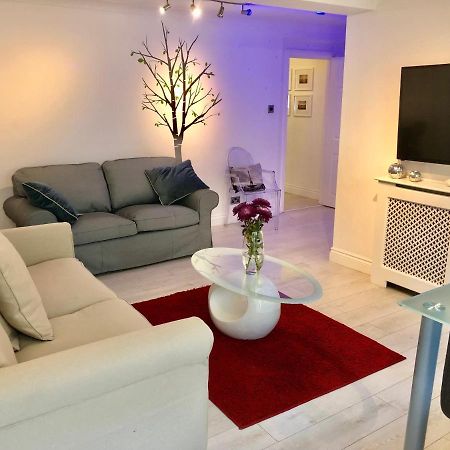 *Beachfront*- stylish, spacious +private courtyard Brighton Exterior foto
